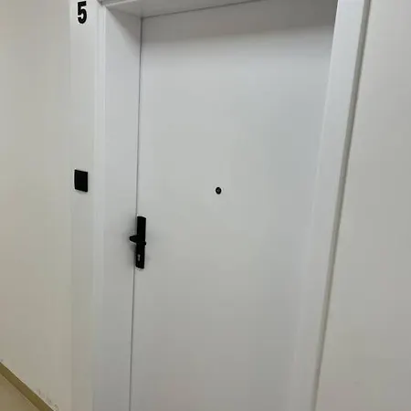 Komfortowe Mieszkanie Przy Parku Apartment